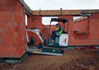 Miniescavatori Bobcat E17
