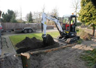 Miniescavatori Bobcat E26