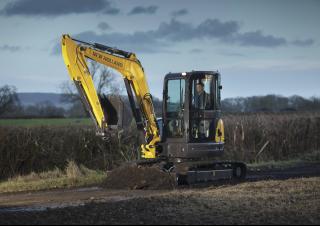 Miniescavatori New Holland E50B SR
