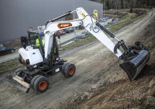 Escavatori cingolati Bobcat E57W