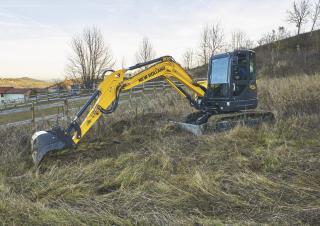 Escavatori cingolati New Holland E60C