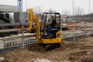 Miniescavatori Komatsu PC14R-3