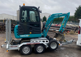 Miniescavatori Sunward SWE20F 