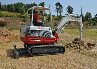 Miniescavatori Takeuchi TB 235