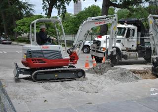 Miniescavatori Takeuchi TB 235