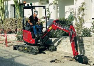 Miniescavatori Yanmar ViO17 