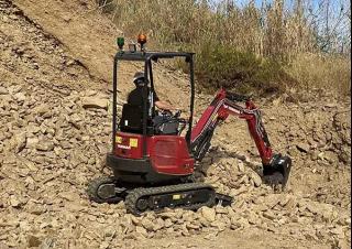 Miniescavatori Yanmar ViO17 