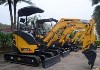 Miniescavatori Yuchai YC22SR