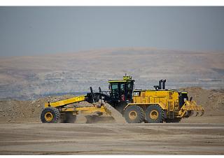 Motolivellatrici Caterpillar 24