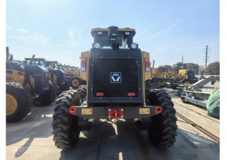Motolivellatrici XCMG GR135 