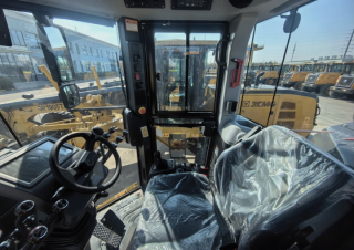 Motolivellatrici XCMG GR2405T