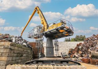 Movimentatori di materiali Liebherr ER 944 C High Rise Litronic