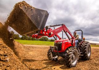 Pala gommata Massey Ferguson MF 911X