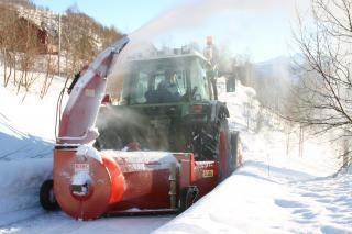 Attrezzature stradali per manutenzione invernale Sgombraneve Dalen 2006
