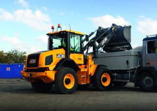 Pale gommate JCB 411 HT