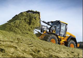 Pale gommate JCB 435S