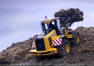 Pale gommate JCB 435S