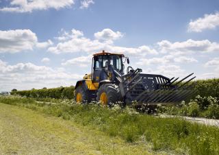 Pale gommate JCB 435S