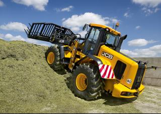 Pale gommate JCB 435S