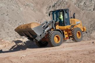 Pale gommate Case 621 F XT