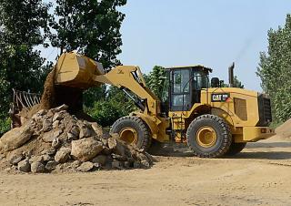 Pale gommate Caterpillar 950GC