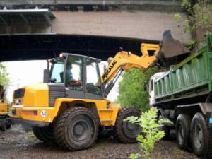 Pale gommate Mecalac AS 150 e