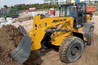 Pale gommate Ahlmann AS 210 e