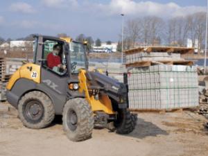 Pale gommate Mecalac AX 850