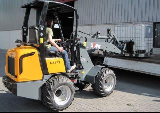 Pale gommate Giant D 337 T