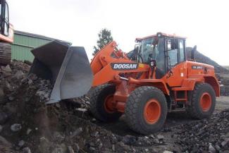 Pale gommate Doosan DL250-3