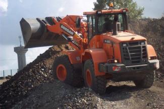 Pale gommate Doosan DL250-3