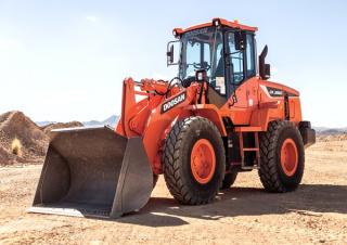 Pale gommate Doosan DL250-5