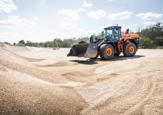 Pale gommate Doosan DL420CVT-7