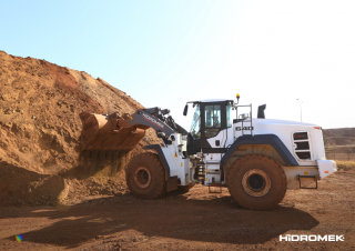 Pale gommate Hidromek HMK 640 WL