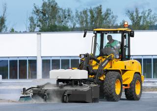 Pale gommate Volvo L35G