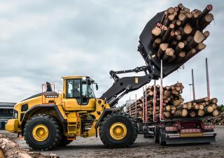 Pale gommate Volvo L180H 