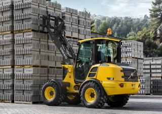 Pale gommate Volvo L20F