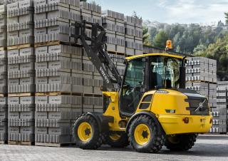 Pale gommate Volvo L25F
