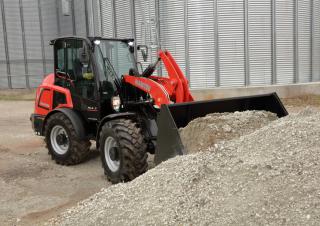 Pale gommate Manitou MLA 7-75 H-Z