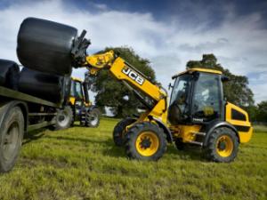 Pale gommate JCB TM 220 