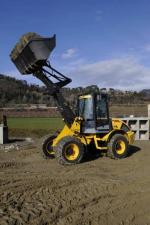 Pale gommate New Holland W80B TC