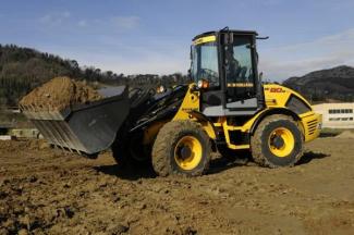 Pale gommate New Holland W80B TC