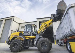 Pale gommate New Holland W170D LR