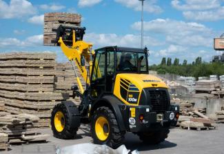 Pale gommate Komatsu WA100M-7