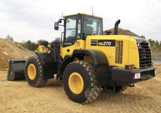 Pale gommate Komatsu WA200-7