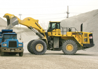 Pale gommate Komatsu WA600-6