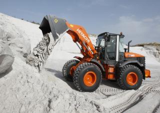Pale gommate Hitachi ZW 140