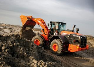 Pale gommate Hitachi ZW220-6