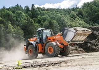 Pale gommate Hitachi ZW 310-5