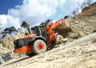 Pale gommate Hitachi ZW 310